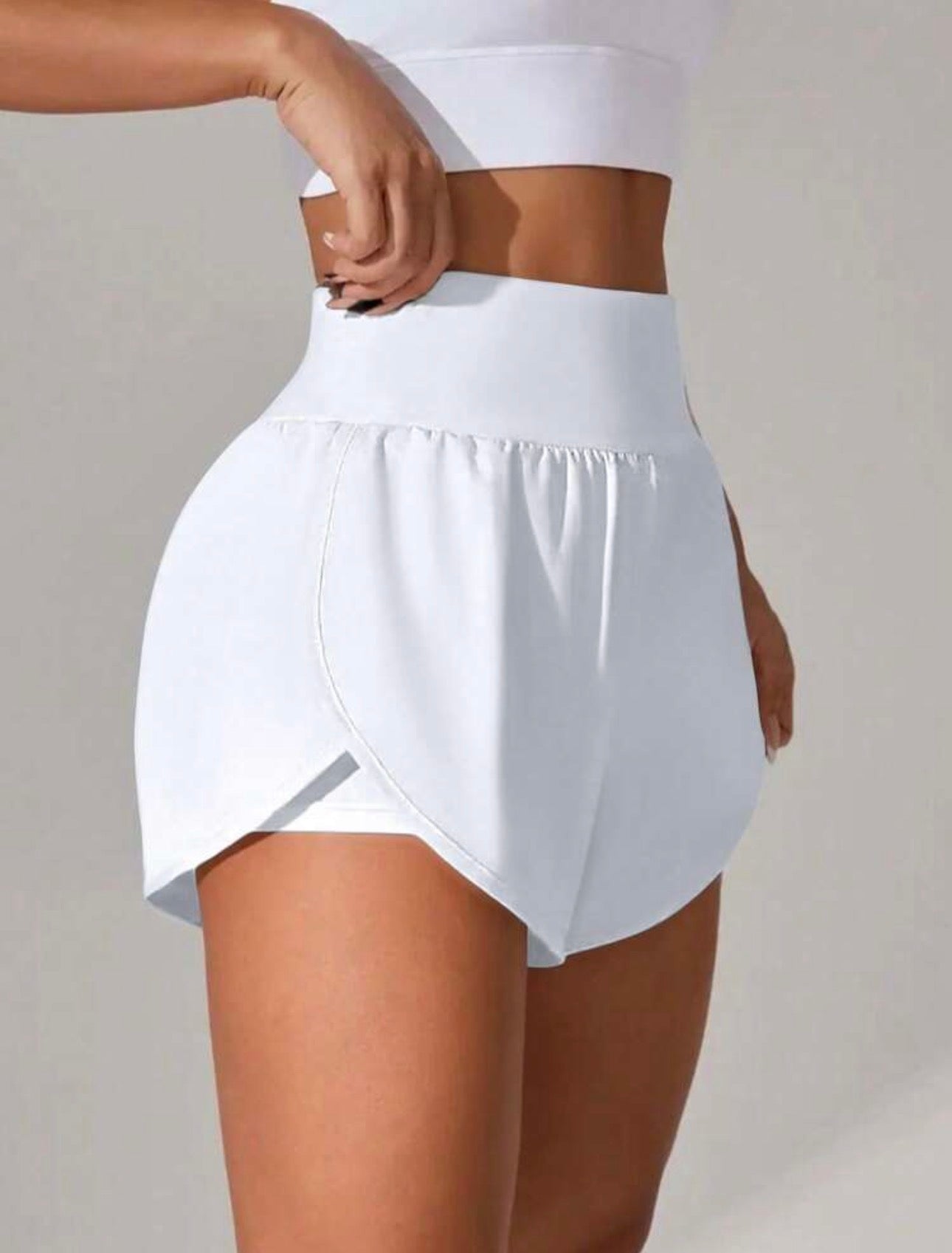 Velsia shorts