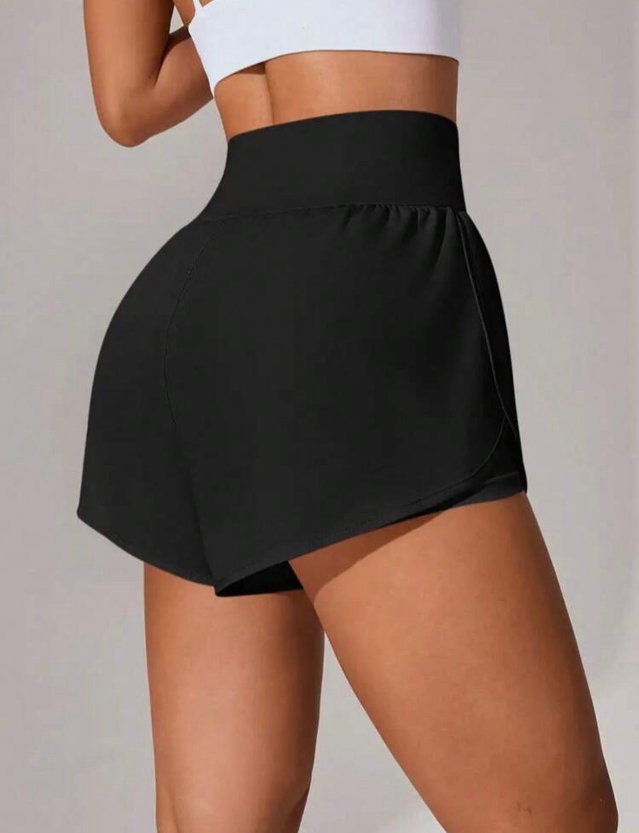 Velsia shorts